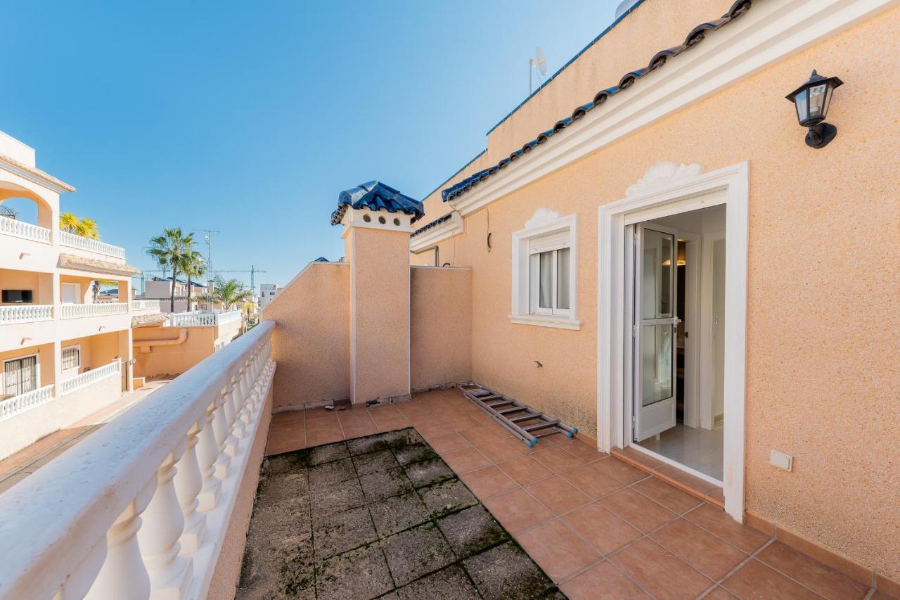 Bungalow La Zenia Cerca De La Playa Орихуела Екстериор снимка