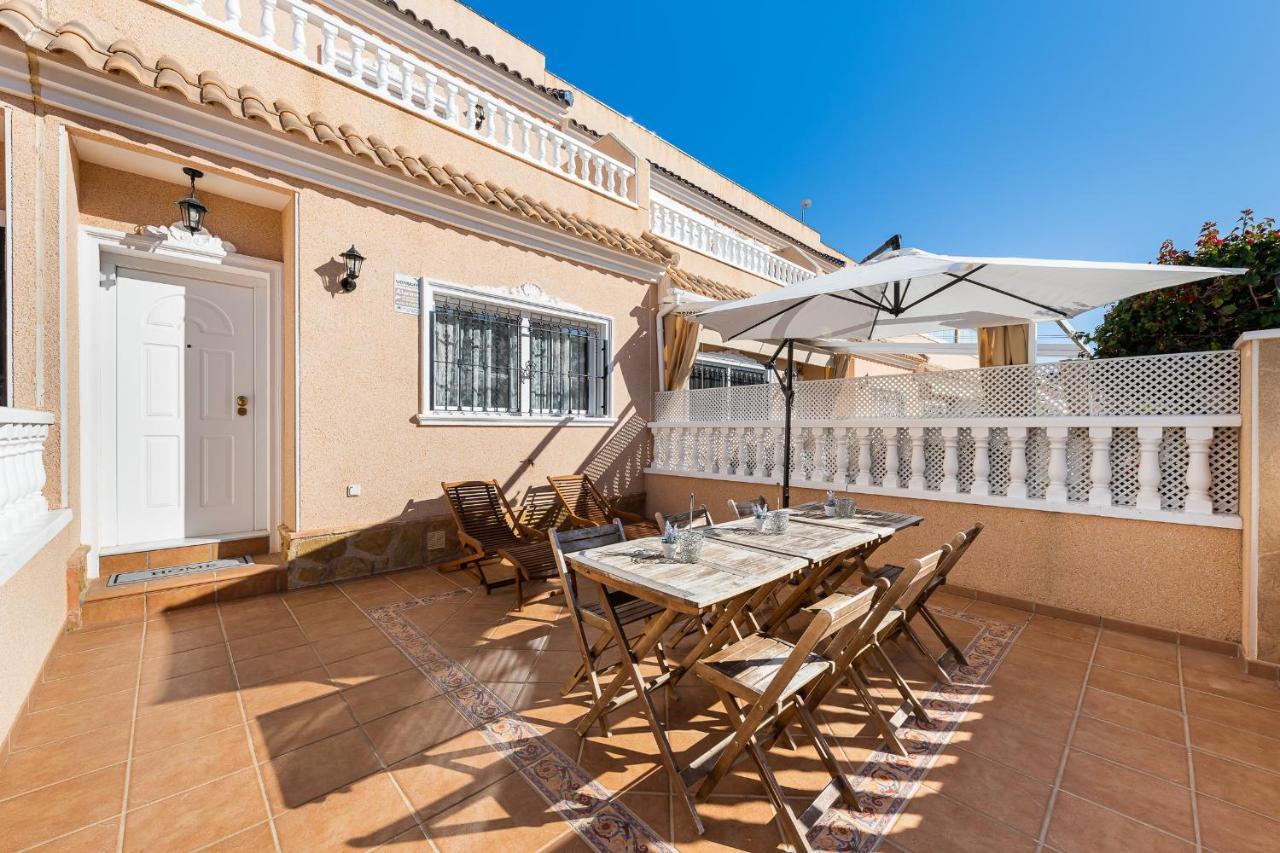 Bungalow La Zenia Cerca De La Playa Орихуела Екстериор снимка